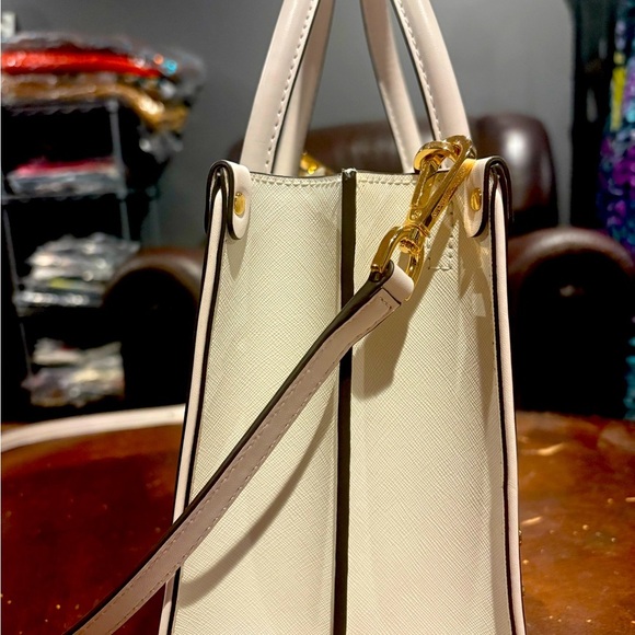 Michael Kors Maple Optic White Women Leather Satchel NWT - Picture 7 of 11